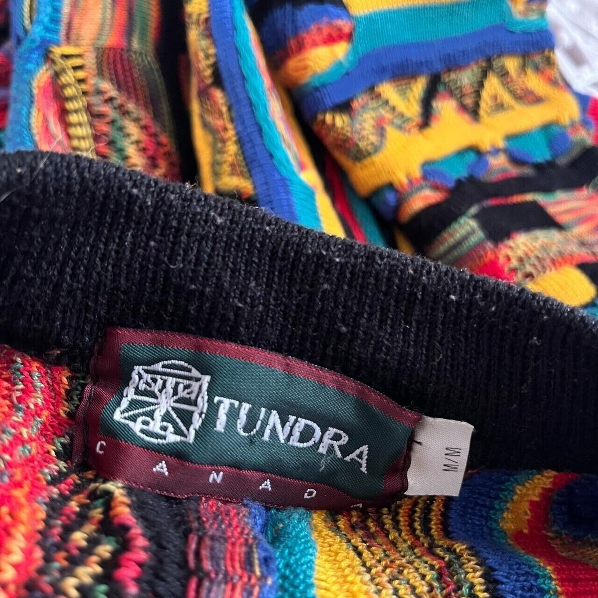 Vintage Tundra Canada Sweater 3D Colorful Textured Cosby Biggie