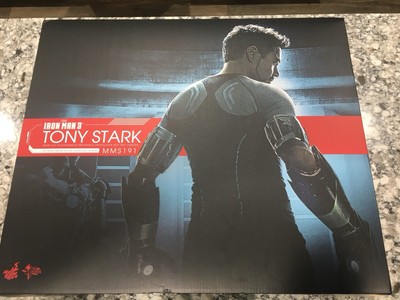 Hot Toys Iron Man MMS 191 Tony Stark Armor Testing 1/6 Scale Workshop 