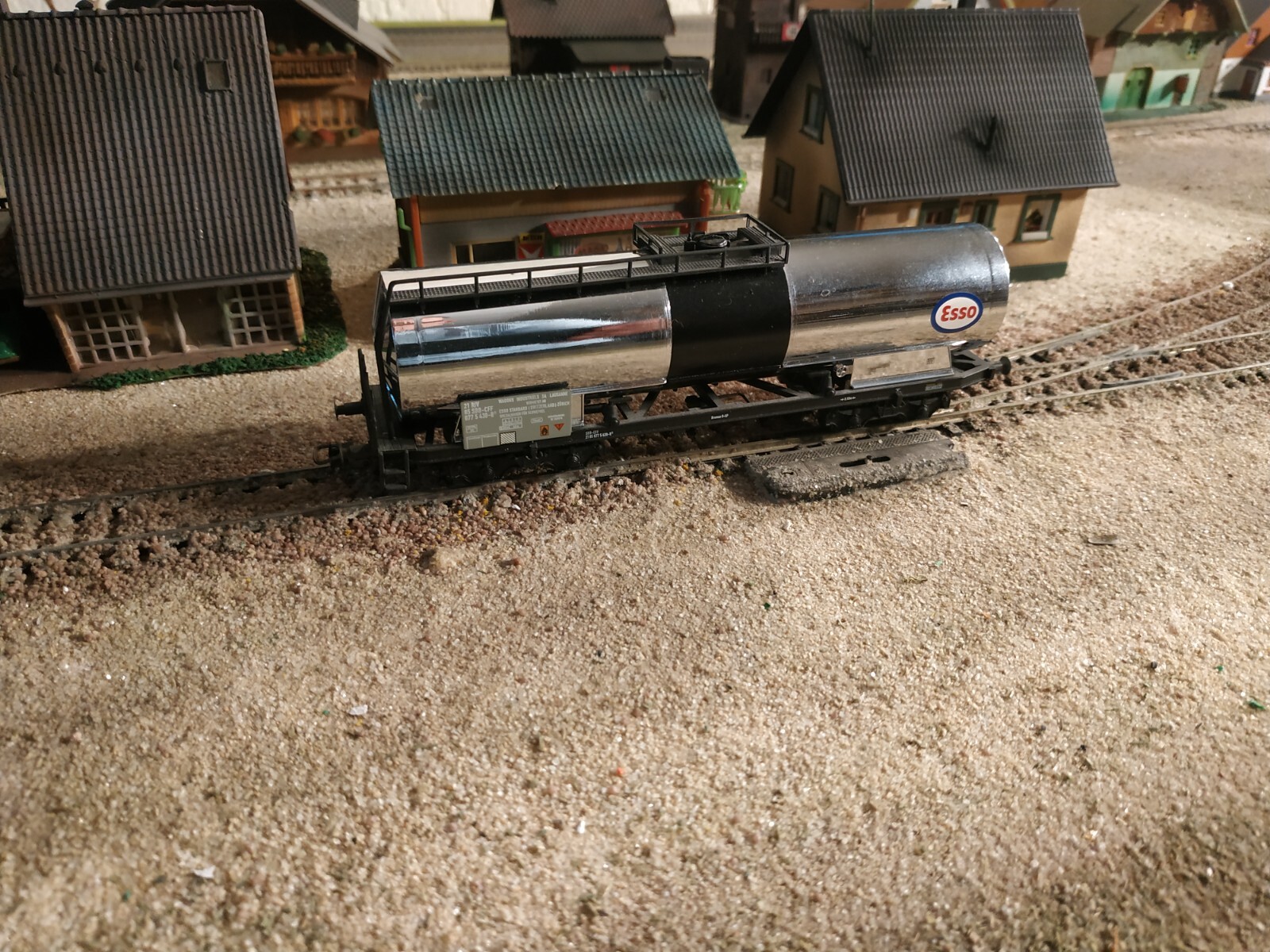 Foto 1 di 8