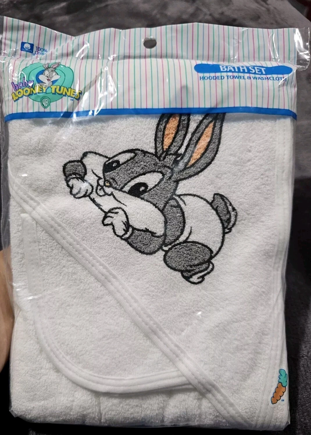 Baby Looney Tunes Bath Set Hooded Towel & Washcloth Vintage
Opens in a new window or tab