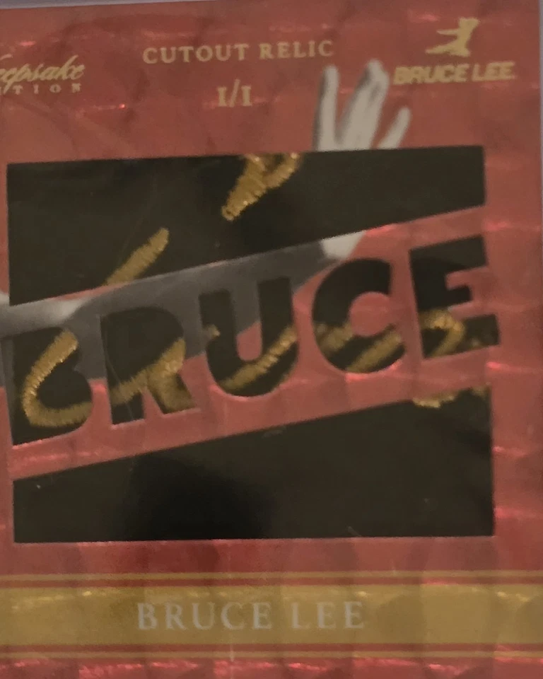 Bruce Lee 2024 Keepsake Edition 50th Anniversary #107 Cutout Patch Relic 1/1 - Image 2 of 3