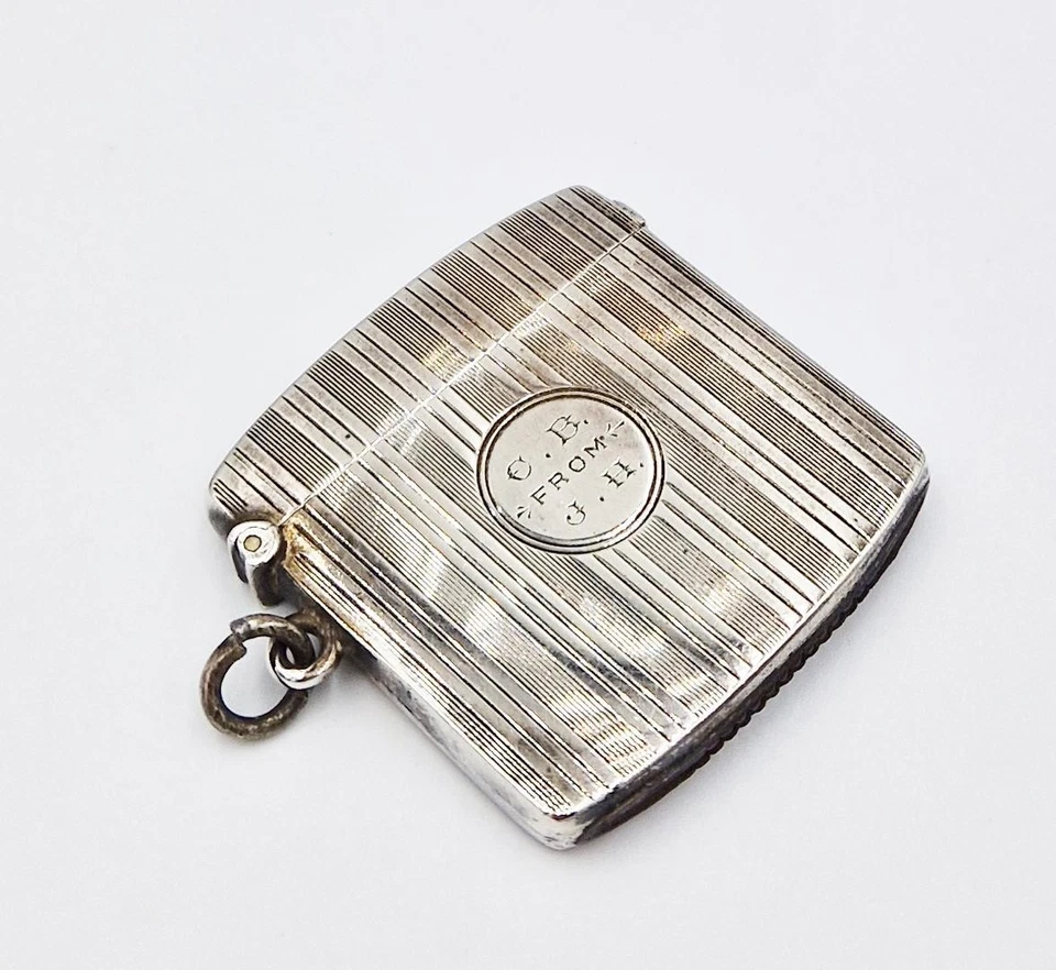 EDWARDIAN STERLING SILVER VESTA CASE Chester 1910 - Image 2 of 4