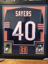 Gale Sayers Signed 31X35 Custom Framed Jersey (Becket Hologram)