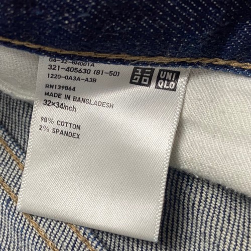 Uniqlo Dark Blue Wash Distressed Faded Straight Leg Denim Jeans Size 32 X 30 - Picture 4 of 5