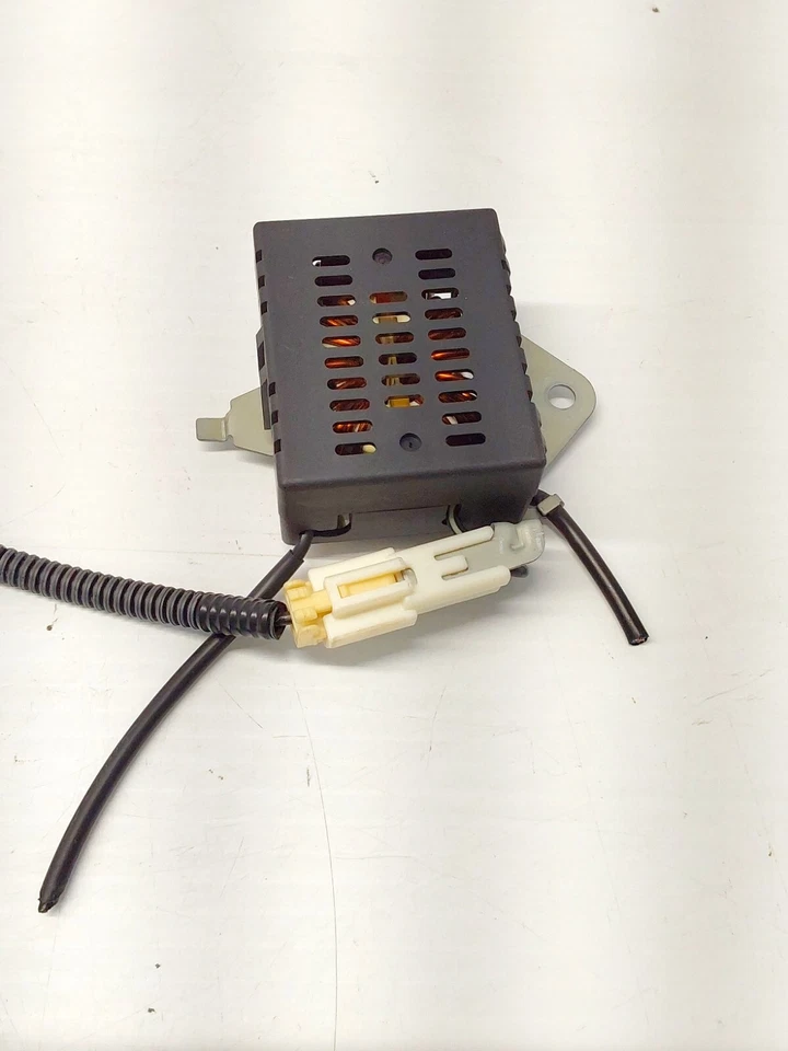 Filtro de ruido Toyota Camry 2003-2006 módulo de descongelación resistencia OEM Foto 3 de 4