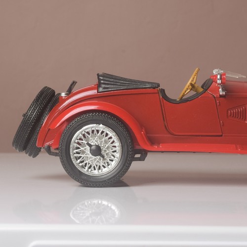 Polistil, TG7, Alfa Romeo 1750 6c, Mille Miglia 1:16 Scale Red, 1978 + Tatty Box - Picture 6 of 24