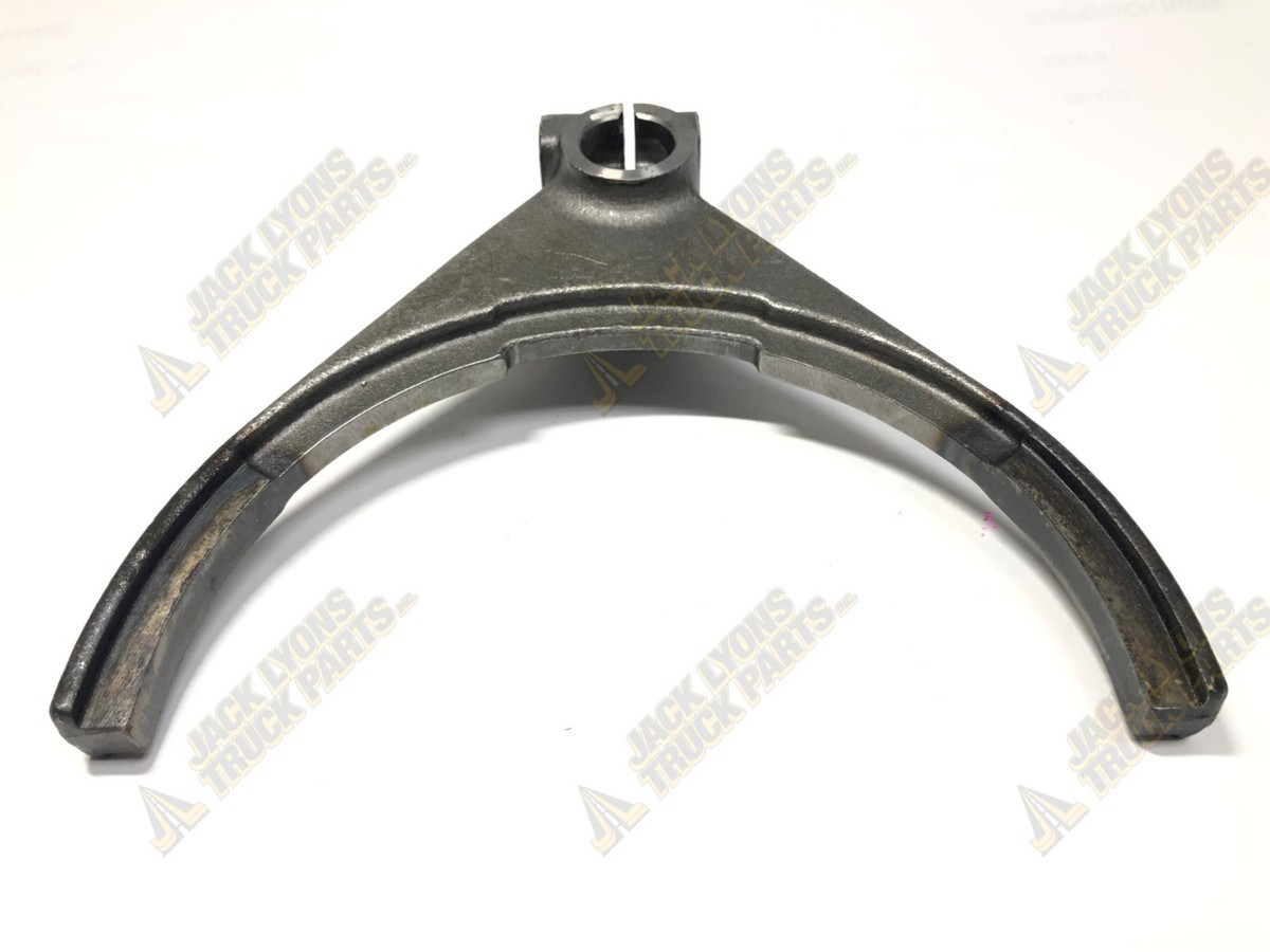 TOM38+34 22823 New Eaton Fuller Range Valve SHIFT FORK | eBay