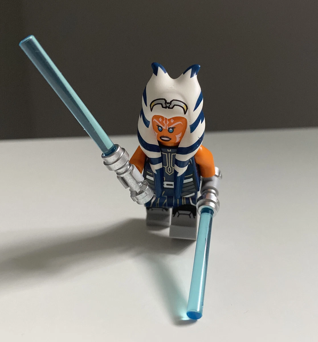 Ahsoka lego online minifigure