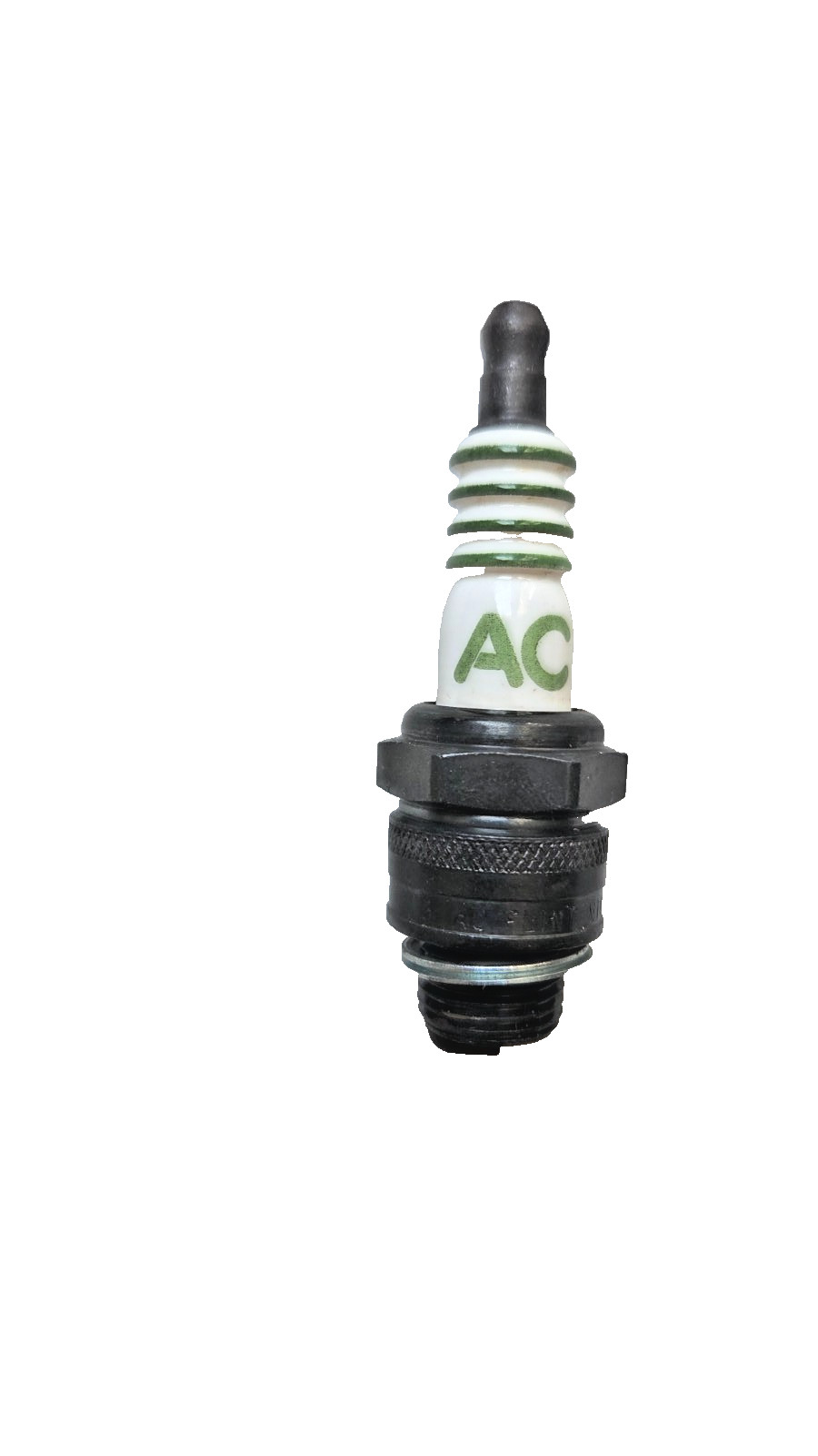 AC # 44 "Fire Ring" Spark Plugs NOS Set of 8 Original with 4 Equal Green Rings