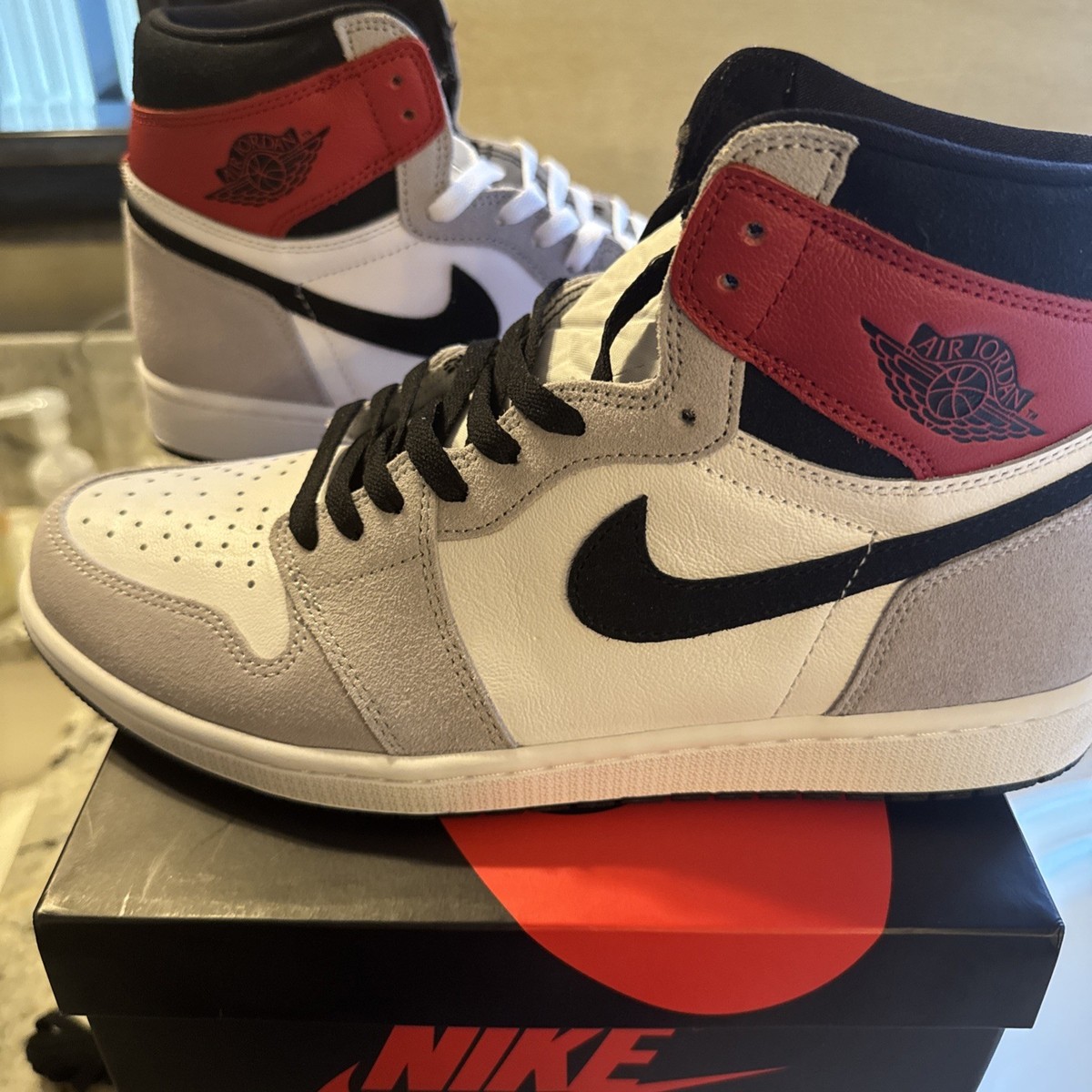 Air Jordan Retro High OG: Light Smoke Grey: New: 100% Authentic