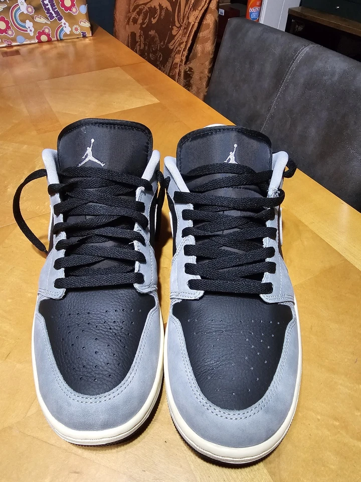 Jordan 1 Gris Humo Bajo Luz Off Noir Nuevo Talla 11 Foto 2 de 4