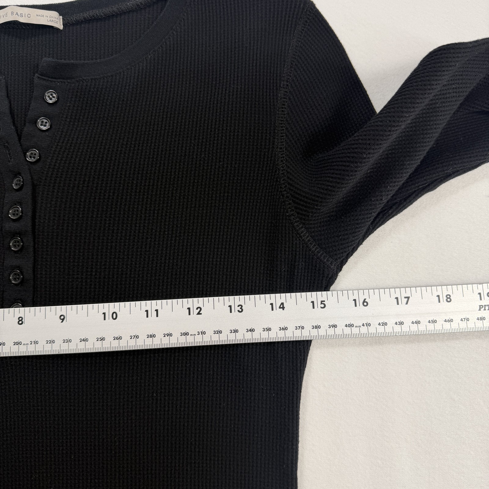 ACTIVE BASIC Women's Black Waffle Knit Thermal He… - image 8