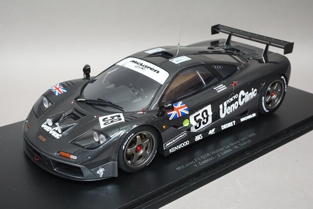 値下げut McLaren F1 GTR LM 1/18 1:18 UT Models McLaren F1 GTR Roadcar ('96) silver, pewter