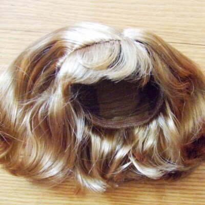 18'' Girl Doll Golden Wig 18'' doll Wig BIN