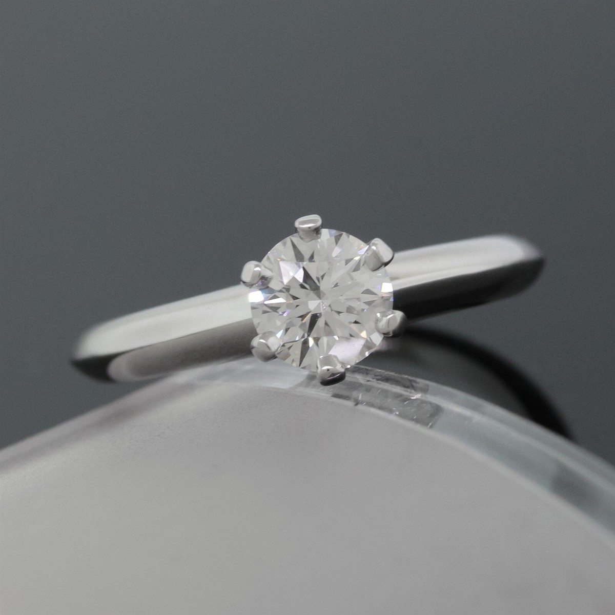 Tiffany&Co.PT950 Platinum 0.51ct H,VS1 Diamond Wedding Engagement 