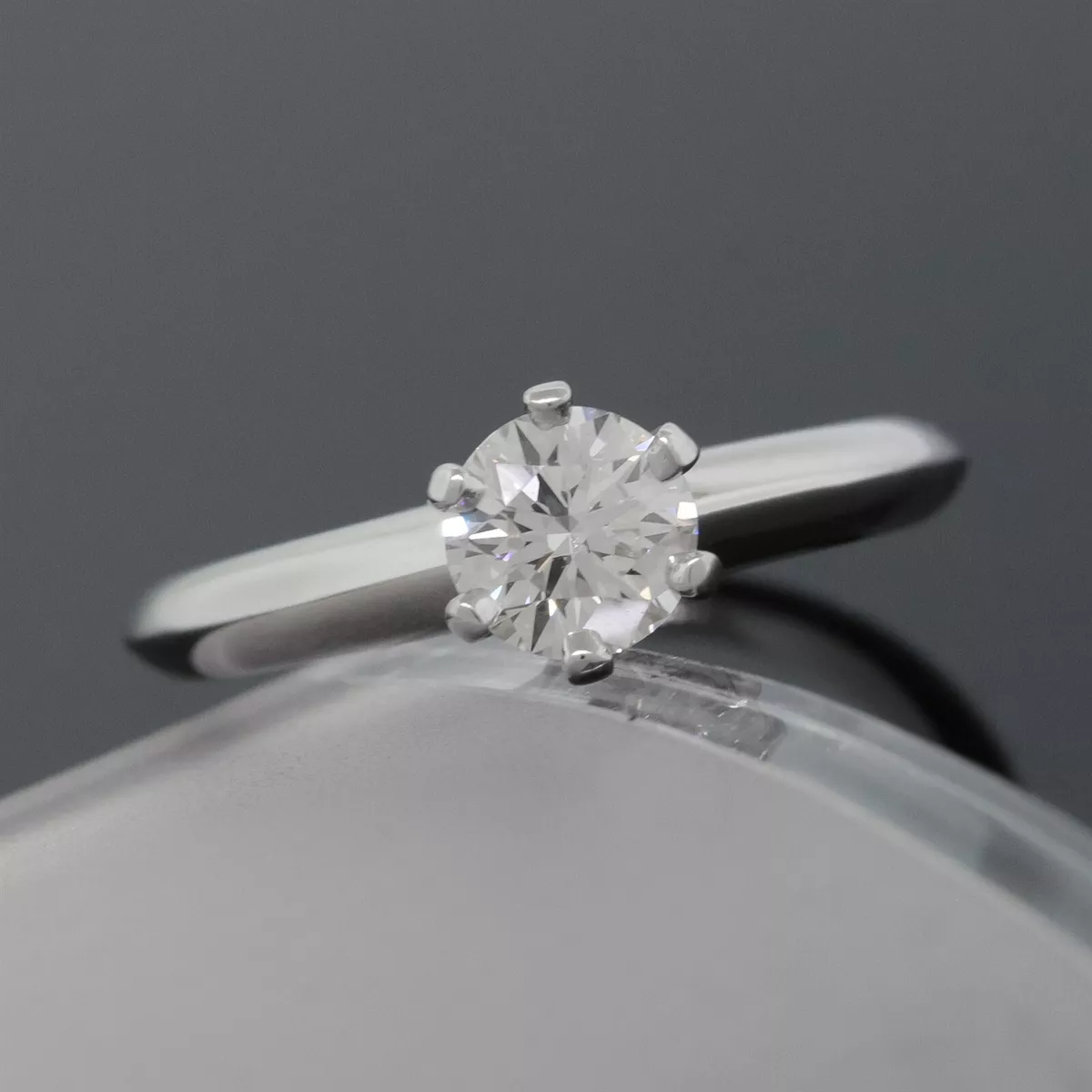 Tiffany Co.PT950 Platinum 0.51ct H VS1 Diamond Wedding Engagement