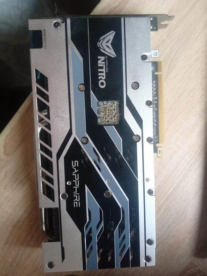 SAPPHIRE Nitro + Radeon RX 580 4GB GDDR5 Graphics Card (11265-07-20G) - Image 3 of 4