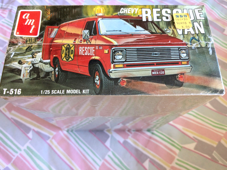 L@@K! **RARE **FACTORY-SEALED **ORIGINAL VINTAGE AMT CHEVY RESCUE VAN ...