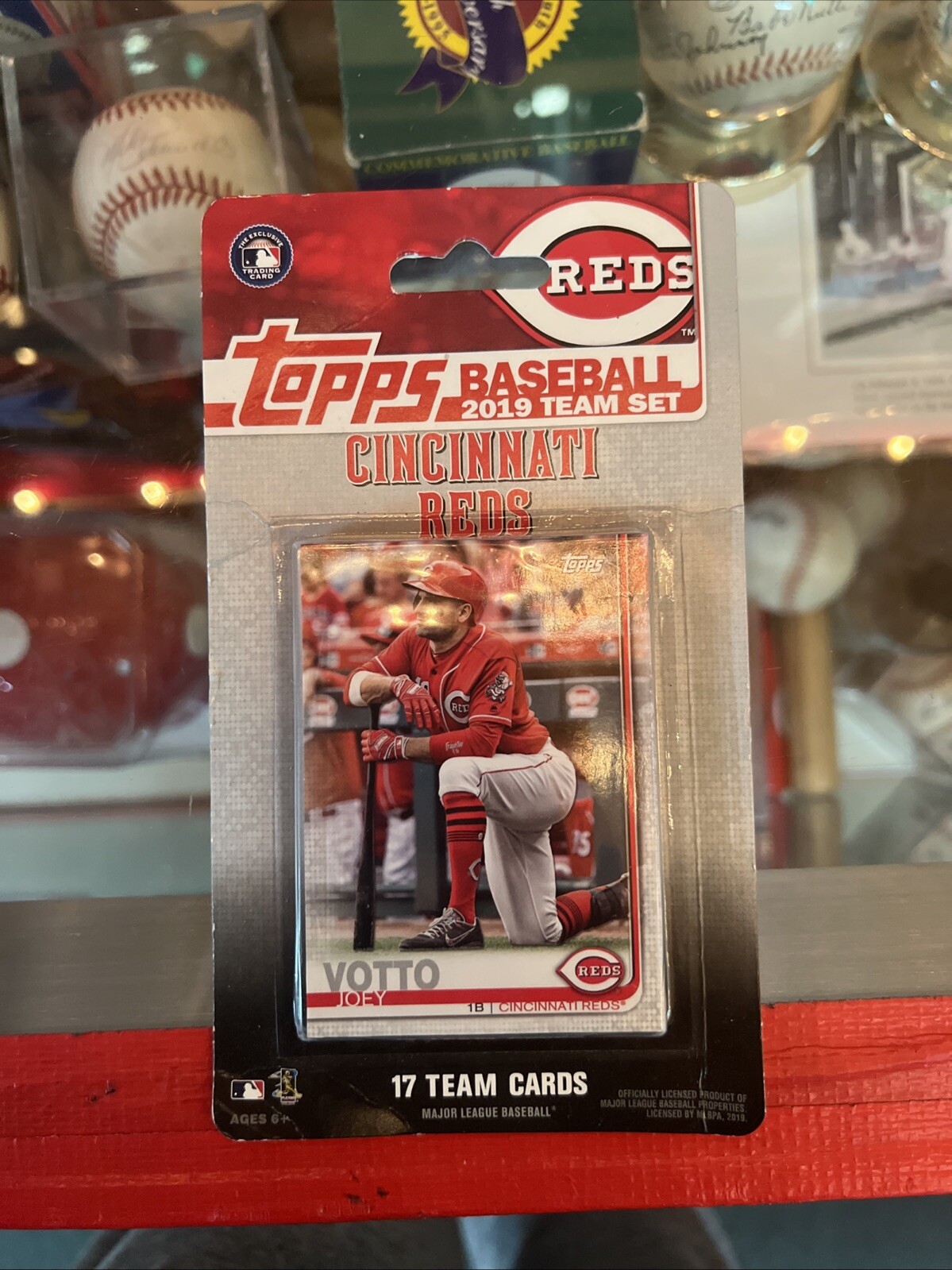 Cincinnati Reds 2019 Topps Factory Sealed Team Set  Brand New