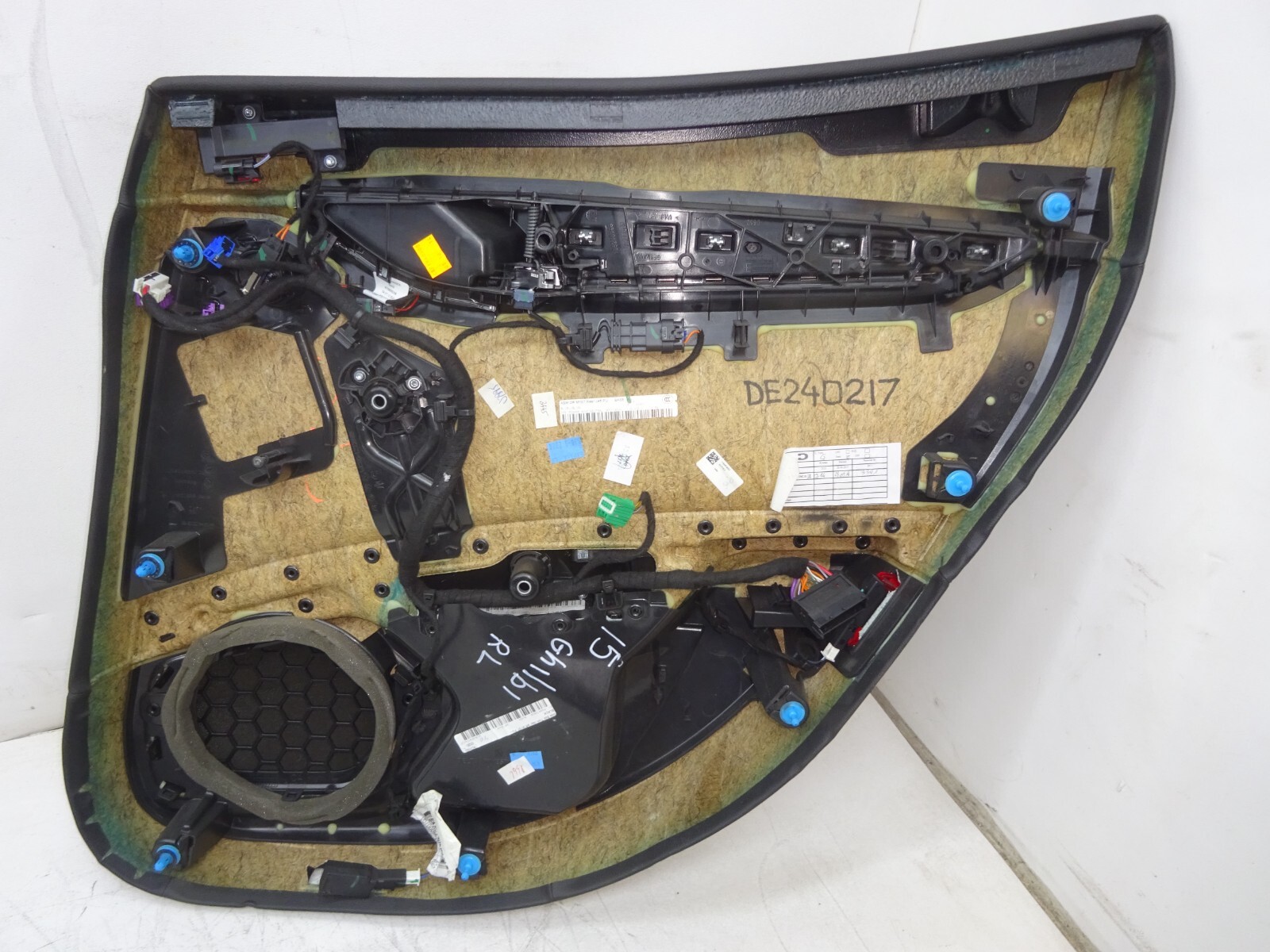 2014-2017 Maserati Ghibli Rear Left Side Interior Door Panel Black OEM DE240217