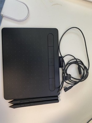 Wacom Intuos CTL-4100 Small Drawing Tablet - Black