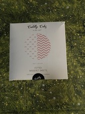 Cuddly Cubs fitted bassinet sheets