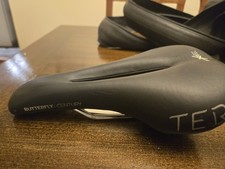 Terry Women's Butterfly Century Bike Saddle Seat, Comfortable Center Cutaway