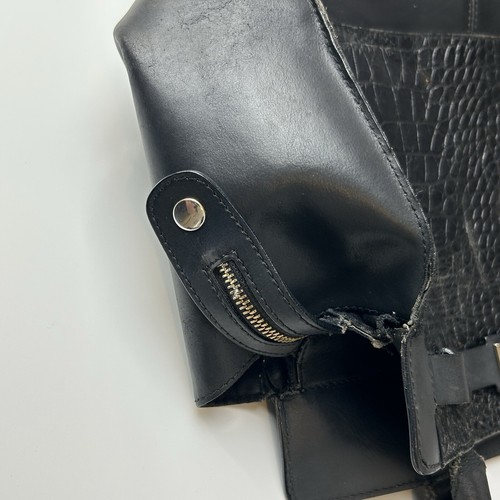 Vintage Milana black Italian leather shoulder hand bag Crocodile gothic dark - Picture 9 of 9
