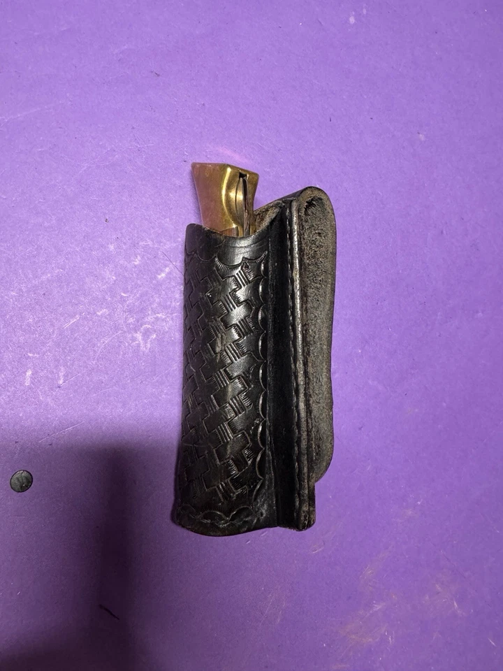 CUCHILLO DE BLOQUEO MARRÓN 5" 4801F MANIJAS DE PALO DE ROSA REFUERZOS DE LATÓN GRANDES EE. UU. Foto 3 de 4