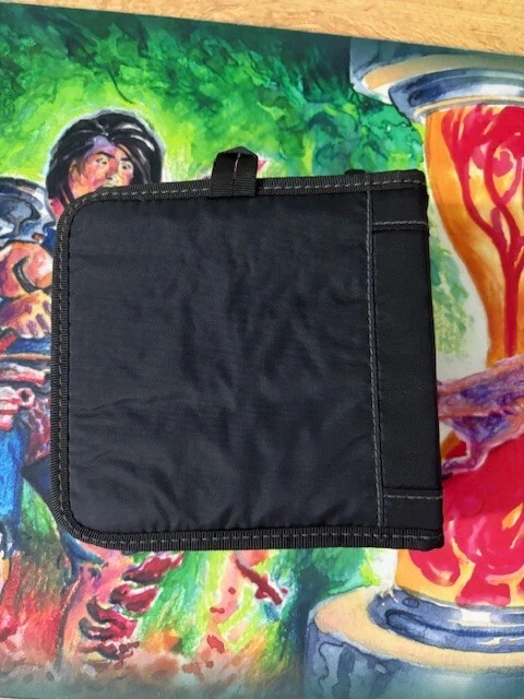 PORTA CD CD-ROM DVD TESSUTO NERO CASE LOGIC OTTIME CONDIZIONI - Immagine 2 di 3