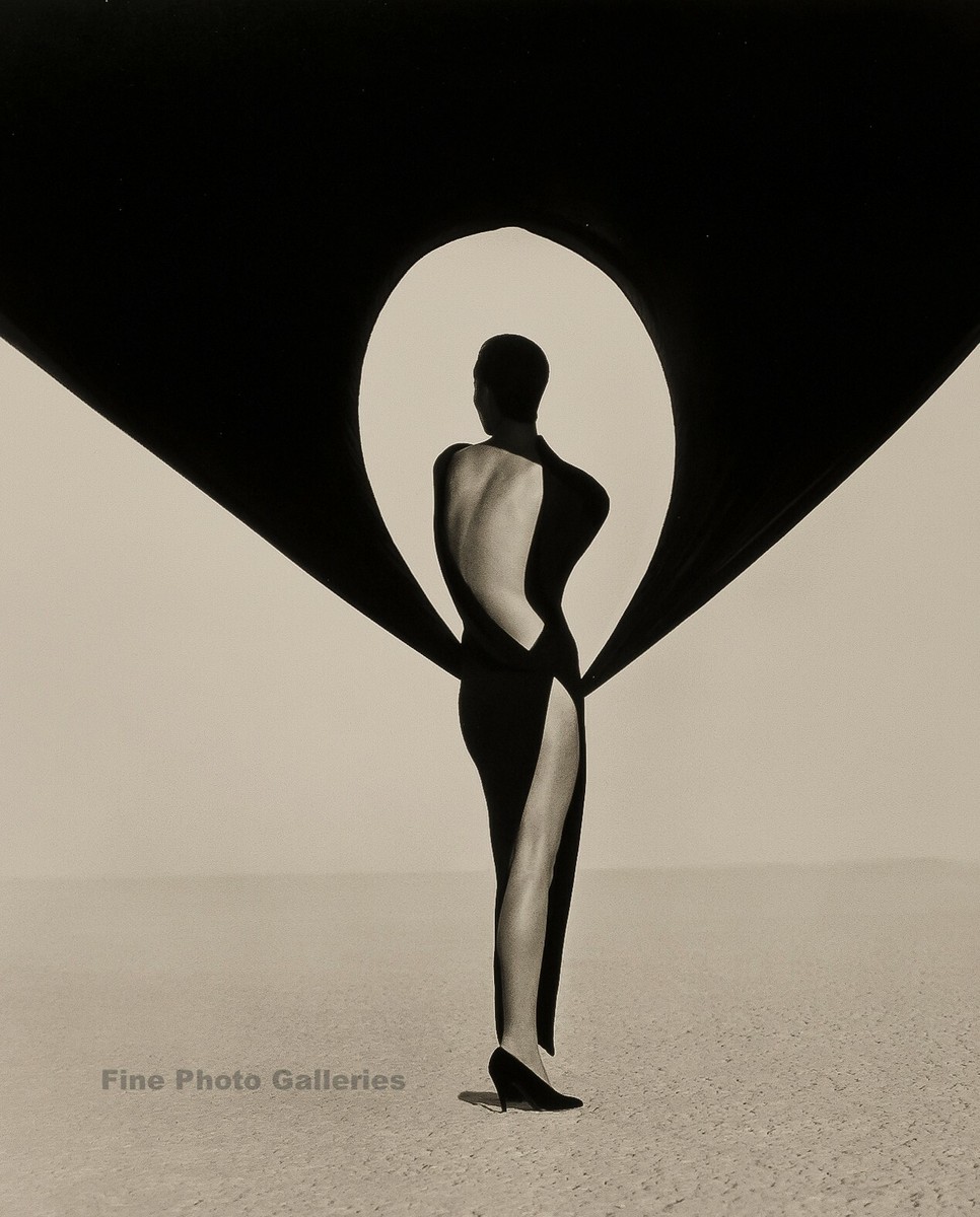 1990 Vintage HERB RITTS Female Fashion Desert Wind Black