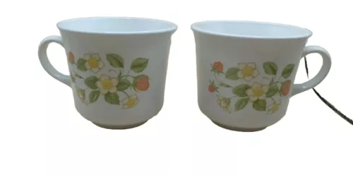 Vintage Corelle Strawberry Sundae Tea Coffee Cup Mug Set Of 2