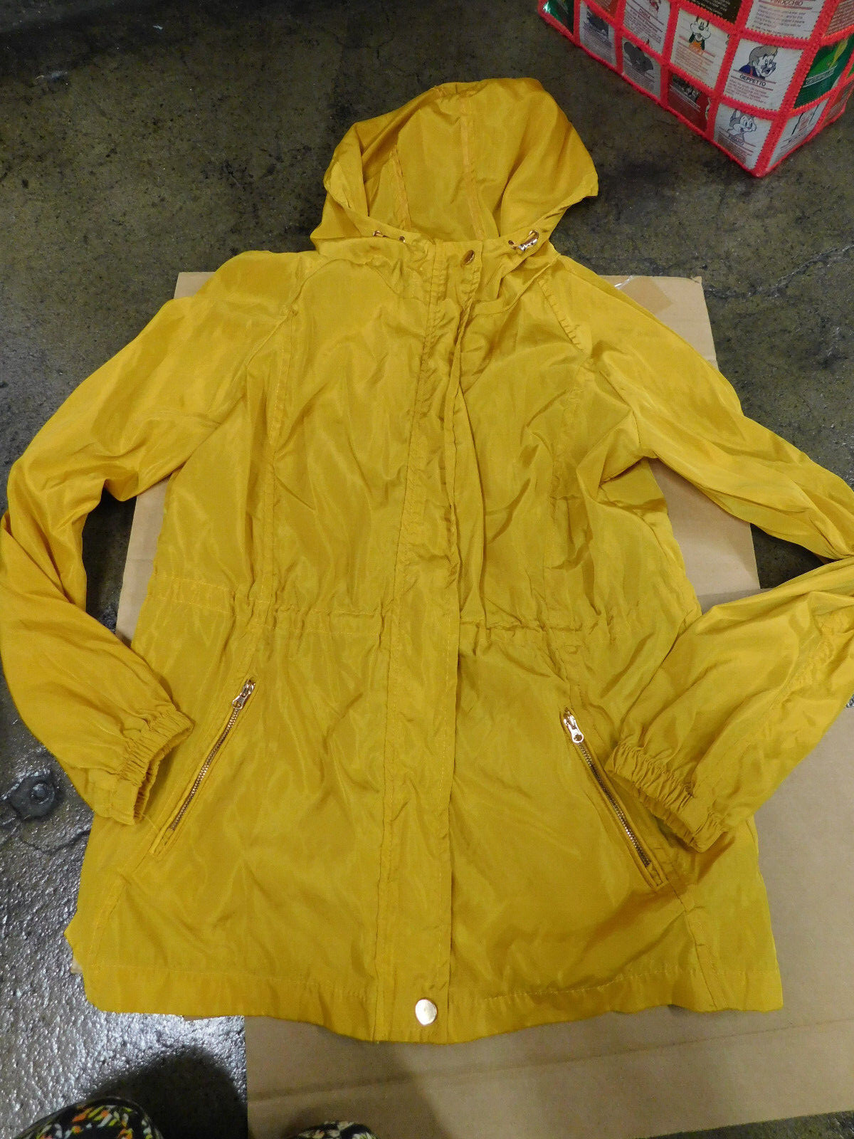 Full Zip Windbreaker Rain Jacket 
