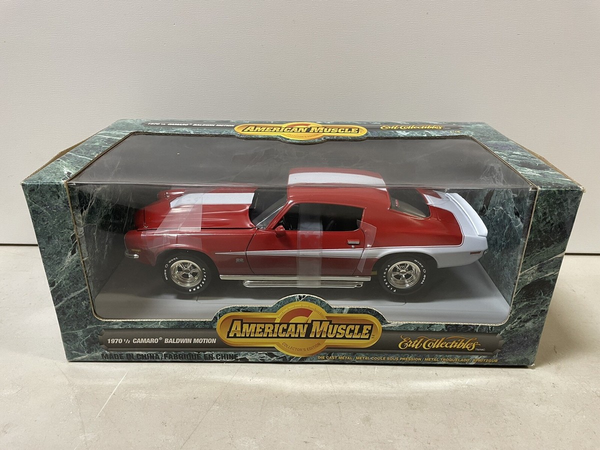ダイキャスト　1/18 1970 BALDWIN MOTION CAMARO 1970 1/2 Phase III 454 Chevrolet Camaro Bladwin Motion