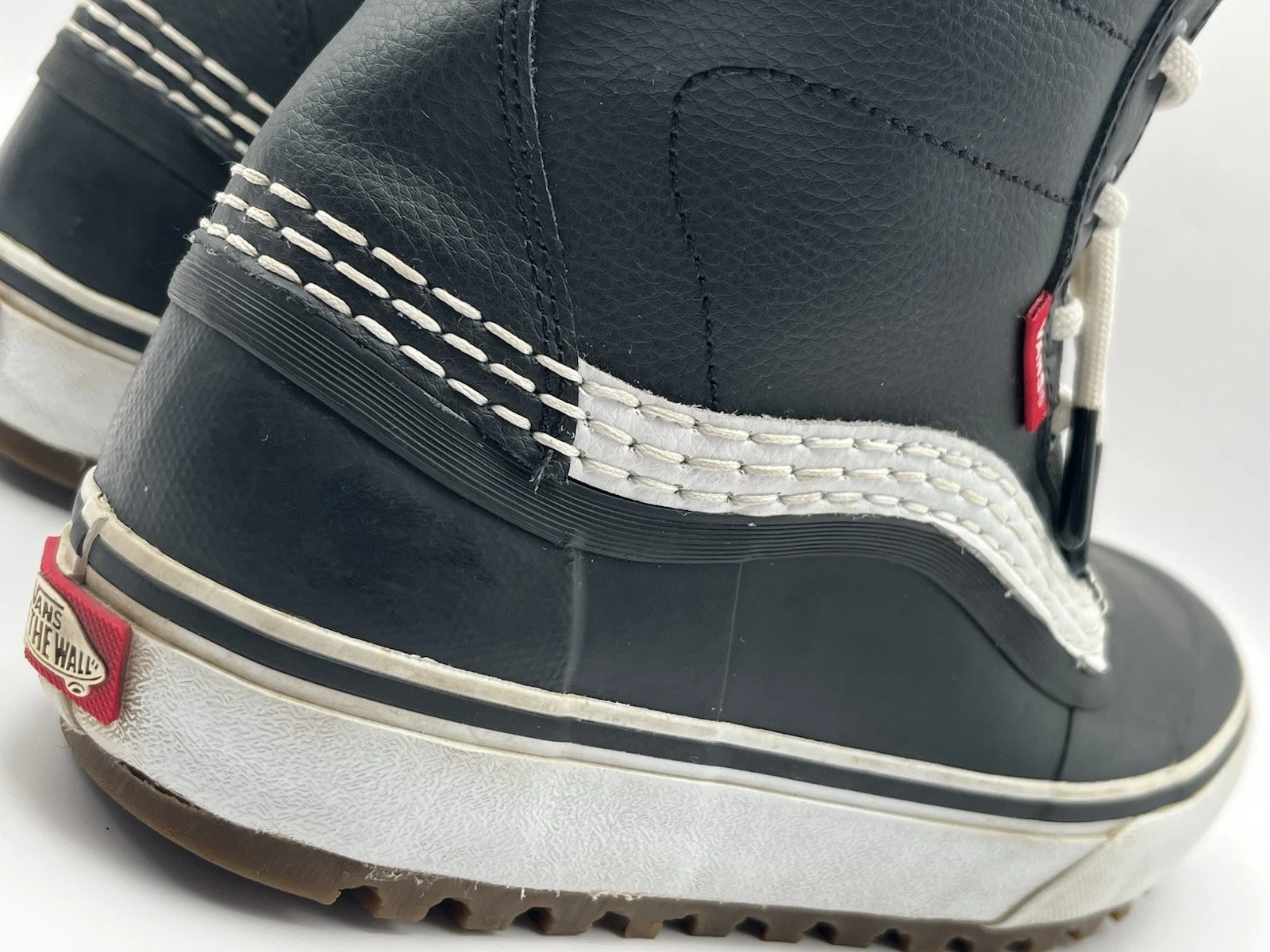 Vans Standard Mid MTE Men's Snow Boots Black White Waterproof Warm Winter Sz 7.5