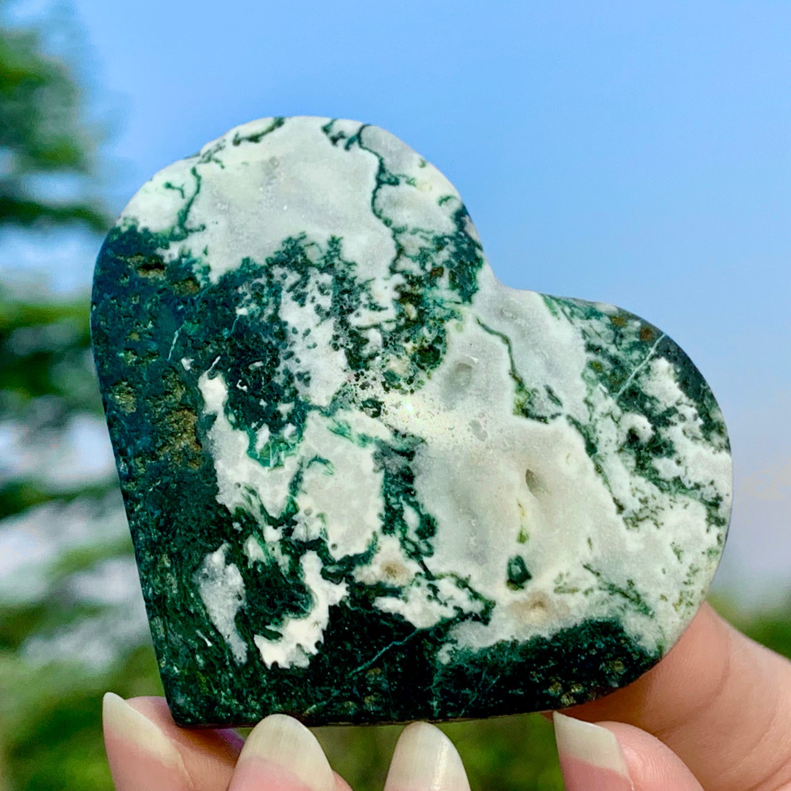104G Natural Moss Agate Hand Carved Heart-shaped Crystal Quartz Decor Healing