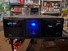 Sony CDP-CX400 CD Changer -Non functional