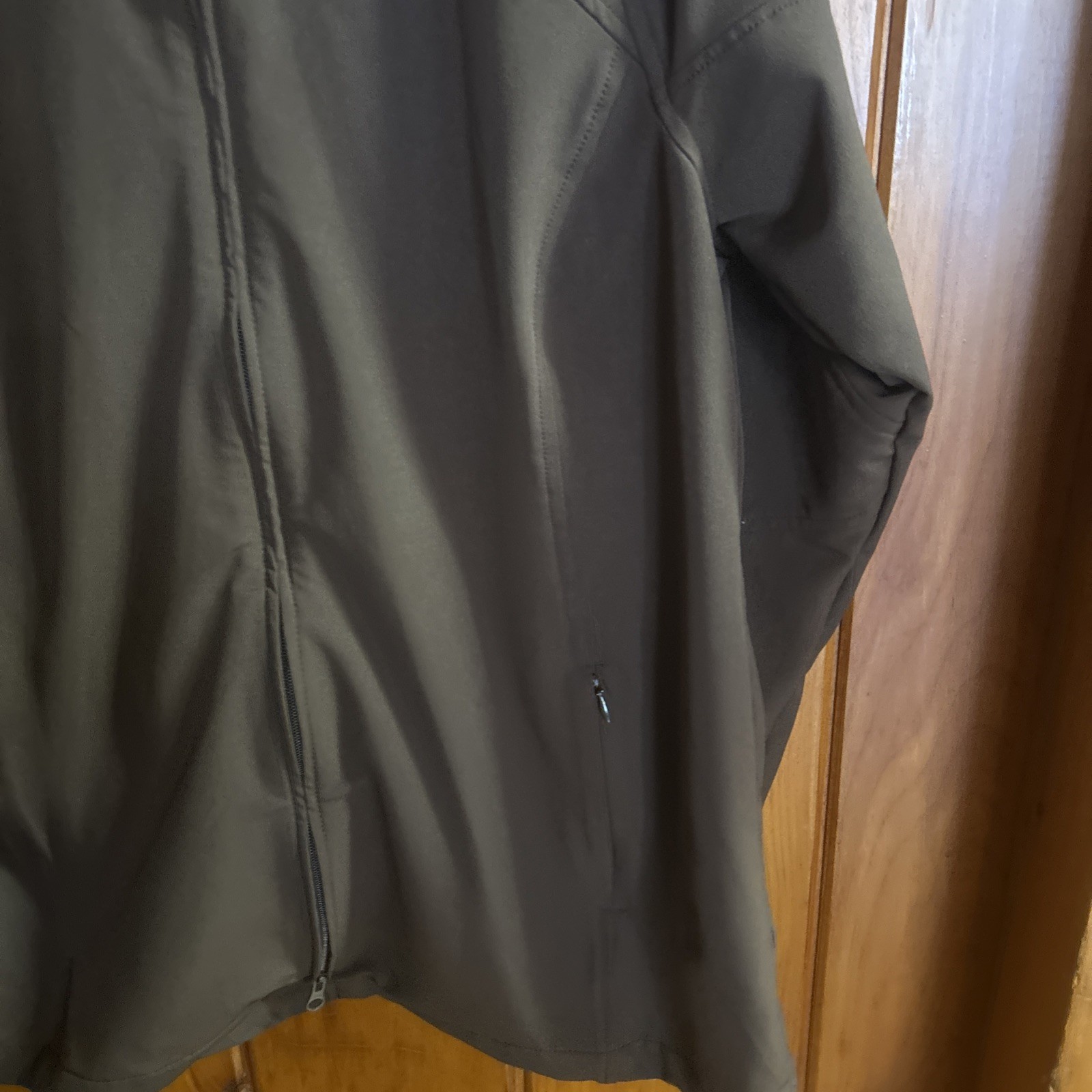 LL Bean Brown Hooded Windproof Softshell Polyeste… - image 4