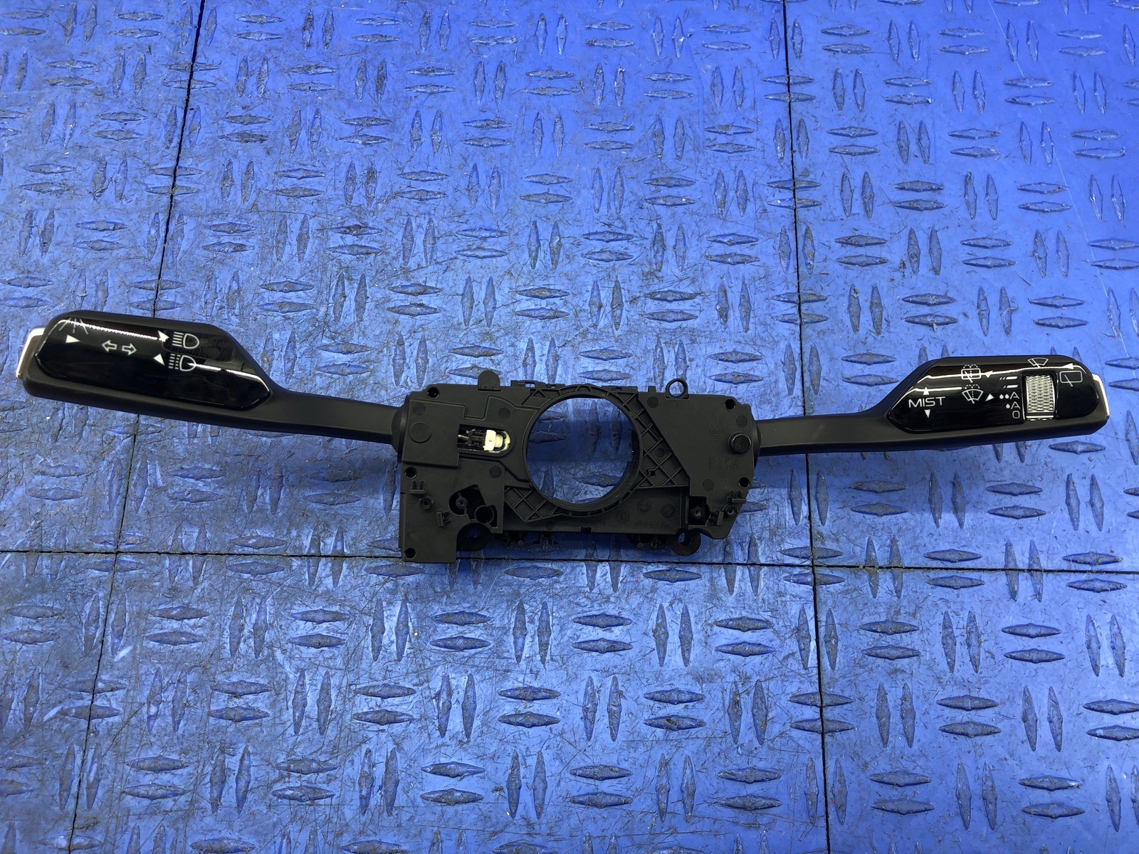 Maserati Grecale 2023 Combination switch P/N 670264701
