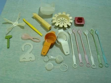 Vintage Lot Of 19 Tupperware Hostess Party Gifts & Kitchen Gadgets