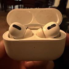 Apple AirPods Pro White In-Ear Bluetooth Wireless Earbuds w/ Charging Case