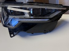 Original Scheinwerfer Audi Q3 F3 Baujahr 18.12.2018 Matrix LED