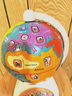 Vtech Spin & Learn Adventure Globe w/Interactive Buttons, Tested/Works
