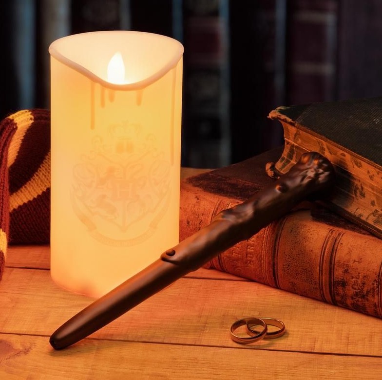 Harry Potter Lampe Candle Light avec Télécommande Baguette Paladone - Image 2