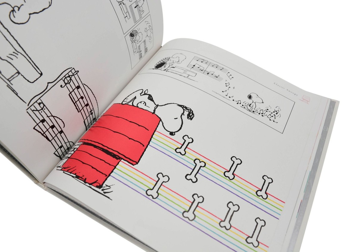 Snoopy Not Your Average Dog ~ SIGNED by CHARLES SCHULZ ~ First