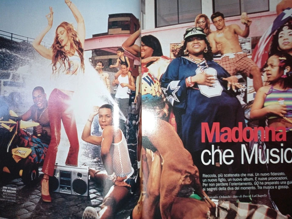 GQ Italia 13 14 2000 Asia Argento Morgan Eros Ramazzotti Federica Panicucci - Immagine 2 di 4