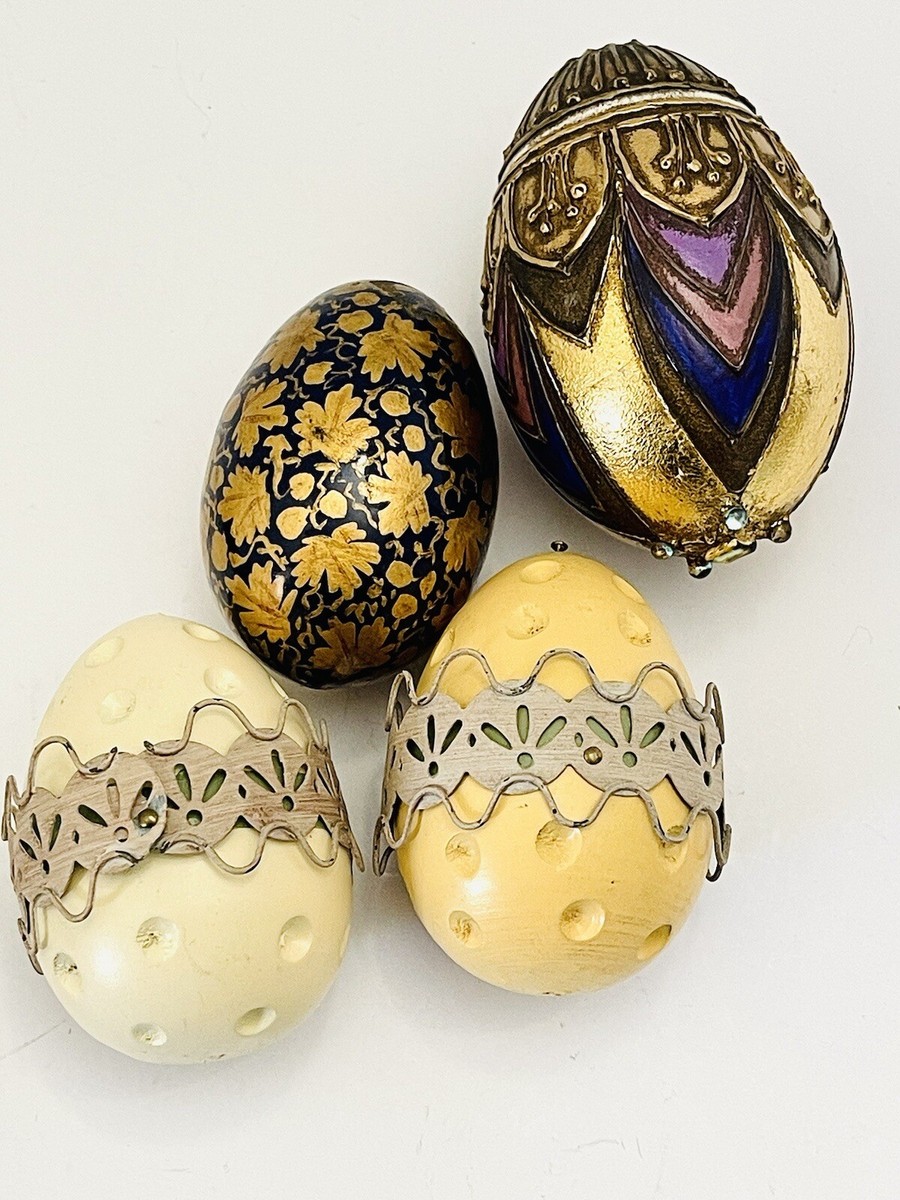 4 VINTAGE CARVED AND PAINTED 2 1/4 INCH PINKISH TAN WOODEN EGGS