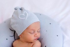 Newborn Hat Effiki, 100 Cotton   Gray with Heart 1-3mth Beanie Baby Unisex
