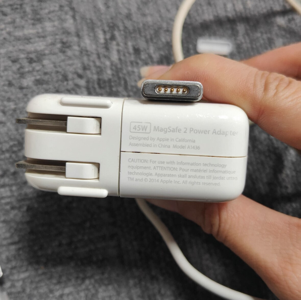 Genuine 45W MagSafe 2T-Tip Power  Charger for MacBook Air 11