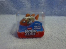 Zuru Robo Alive Robo Red Fish New